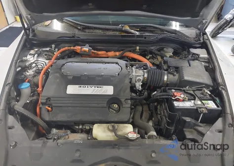 2005 Honda Accord Hybrid Ima from USA, damaged, VIN JHMCN36425C006218